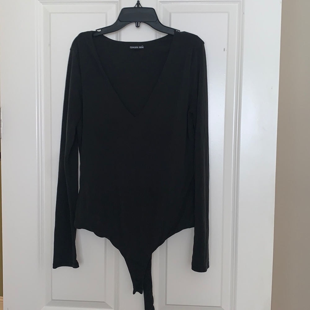 Gianni Bini Dark grey V neck, long sleeve, Body suit